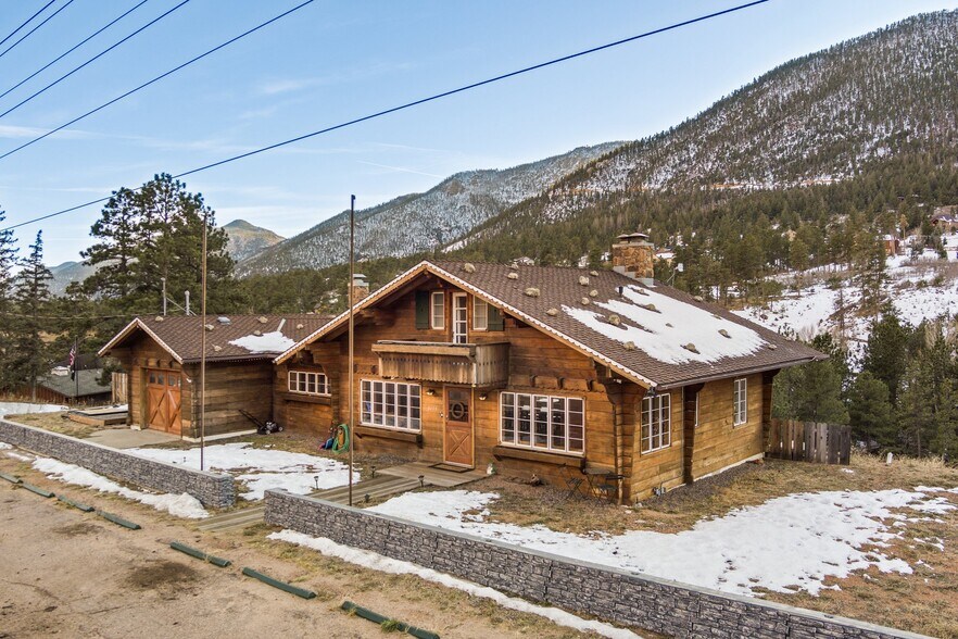 More Photos Of 8455 W US Highway 24, Cascade Freestanding For Sale