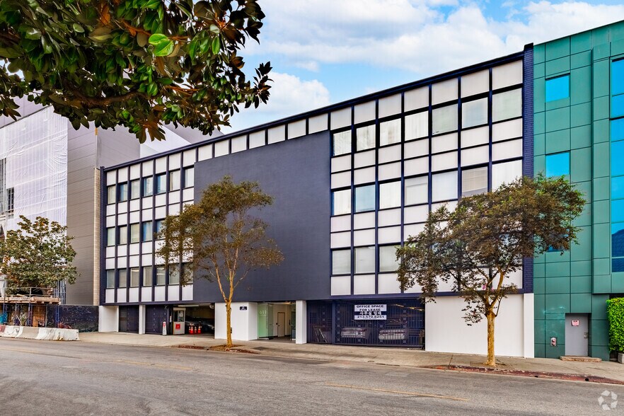 More Photos Of 611 S Catalina St, Los Angeles Loft Creative Space For Lease