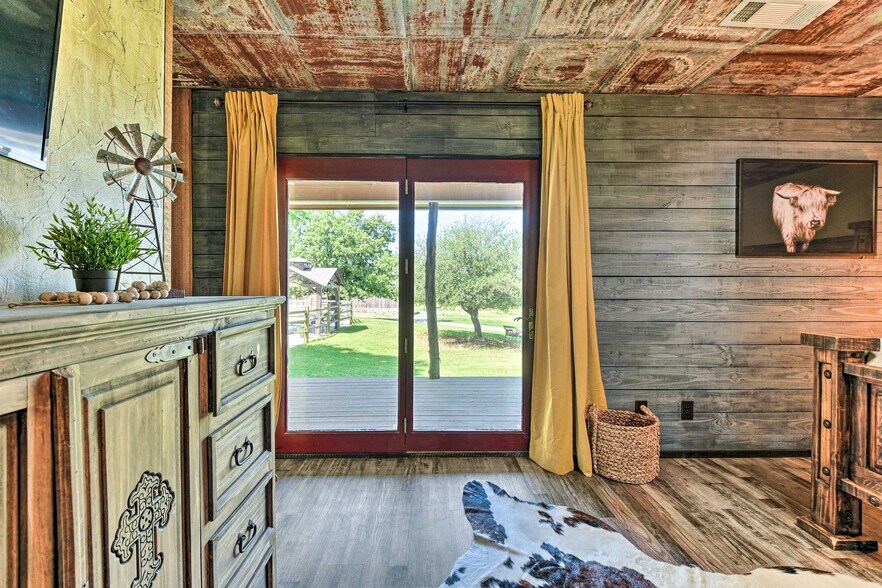 More Photos Of 3112 Sunset School Rd, Sunset Land For Sale