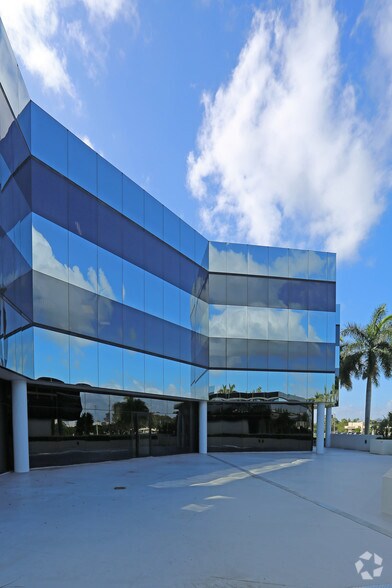More Photos Of 4800 N Federal Hwy, Boca Raton Medical For Sale