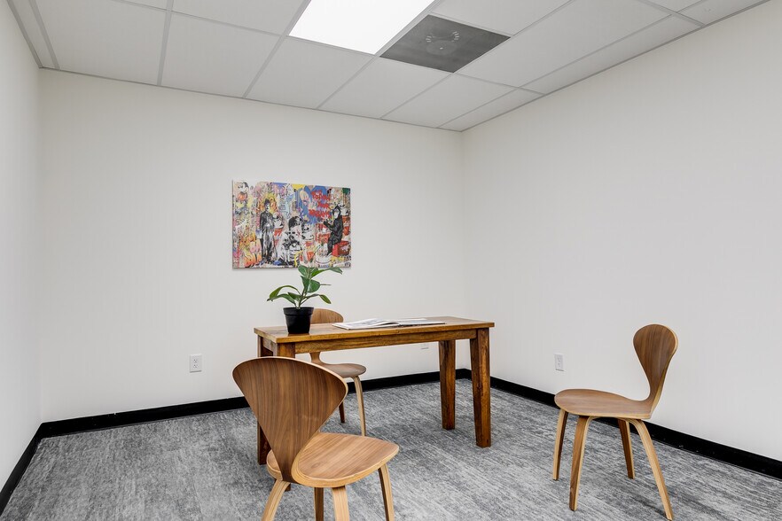 More Photos Of 2405 Westwood Ave, Richmond Office For Lease