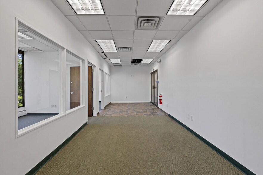 More Photos Of 136 Summit Ave, Montvale Office For Lease
