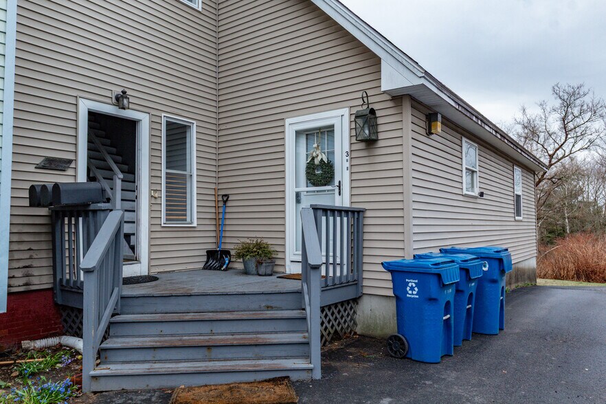 More Photos Of 1530 Congress St, Portland Multifamily For Sale