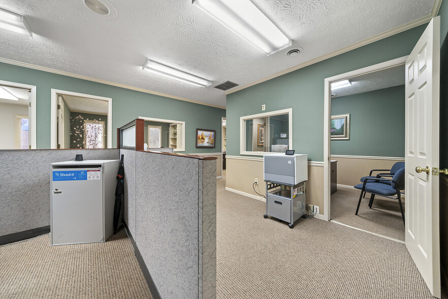 More Photos Of 125-145 E Georgia Ave, Fayetteville Freestanding For Sale