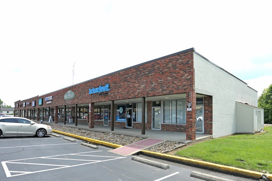 More Photos Of 611 W Poplar St, Elizabethtown Unknown For Lease