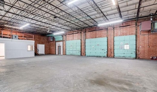 More Photos Of 1734 Centennial Blvd, San Antonio Warehouse For Lease