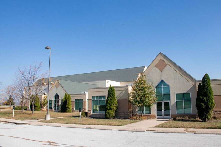 Primary Photo Of 17795 Wild Horse Creek Rd, Chesterfield Religious Facility For Sale