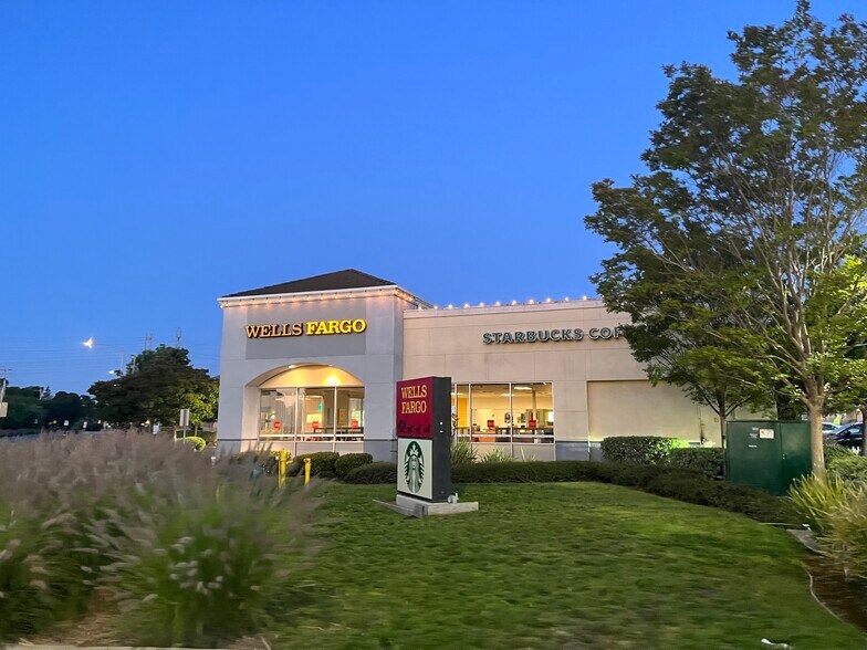 Primary Photo Of 22390 Homestead Rd, Cupertino General Retail For Lease
