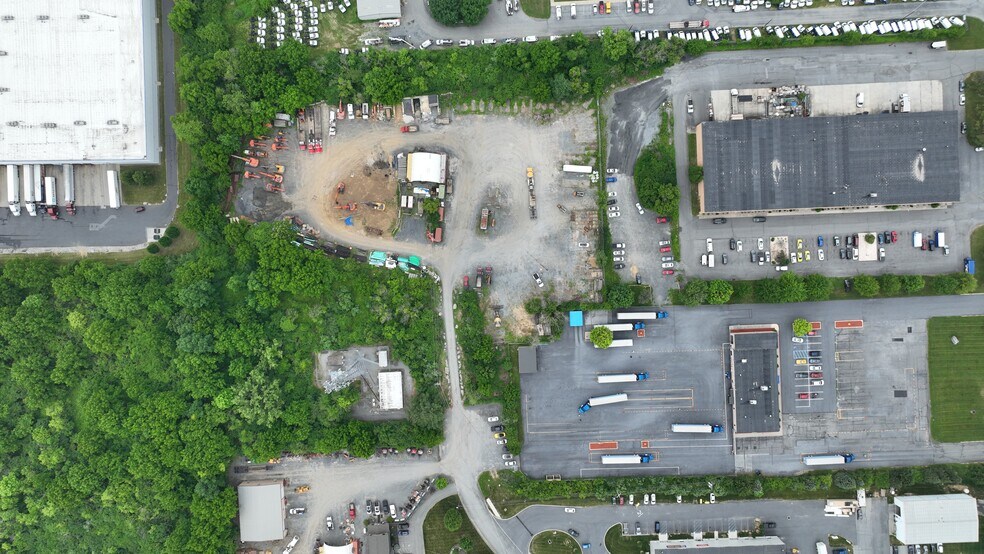 More Photos Of Tracy Ln, Bethlehem Land For Lease