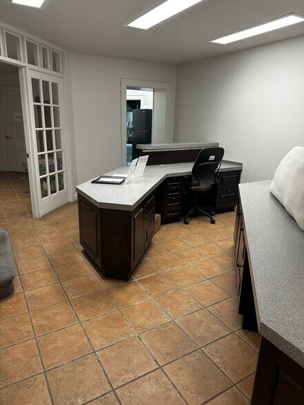 More Photos Of 209 S Main St, Oakboro Industrial For Lease