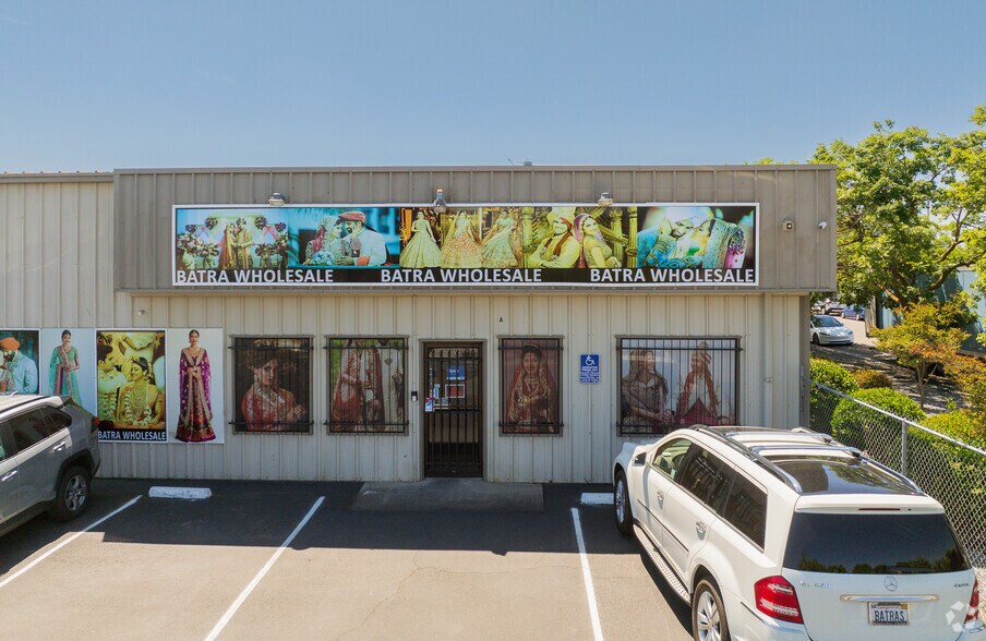 More Photos Of 4160 Commercial Dr, Tracy Warehouse For Sale
