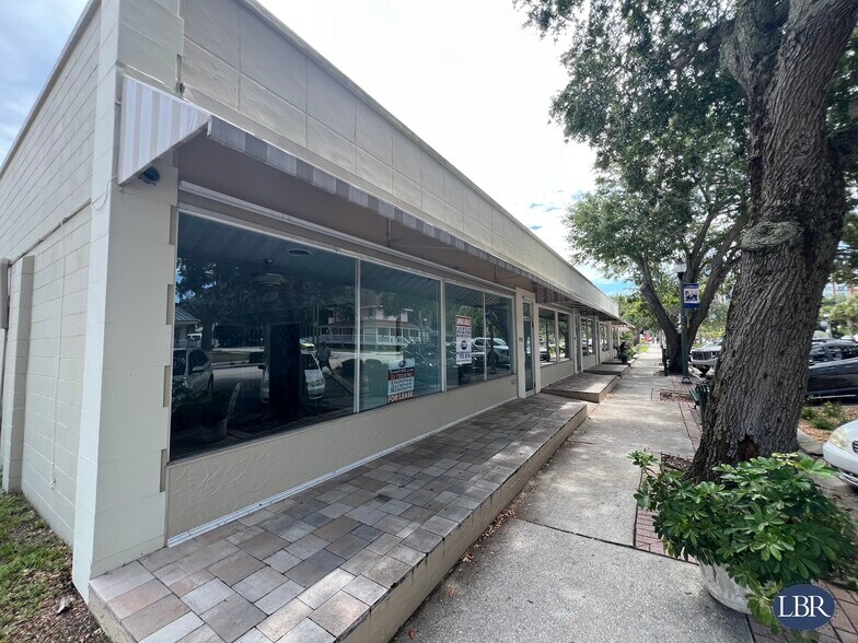 More Photos Of 528-540 E New Haven Ave, Melbourne Storefront Retail Office For Lease