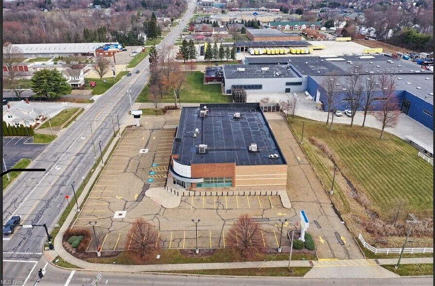 More Photos Of 7800 Cleveland Ave NW, North Canton Drugstore For Sale