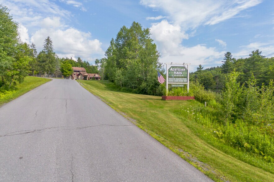 More Photos Of 6 Abroad Rd, West Dover Hotel For Sale