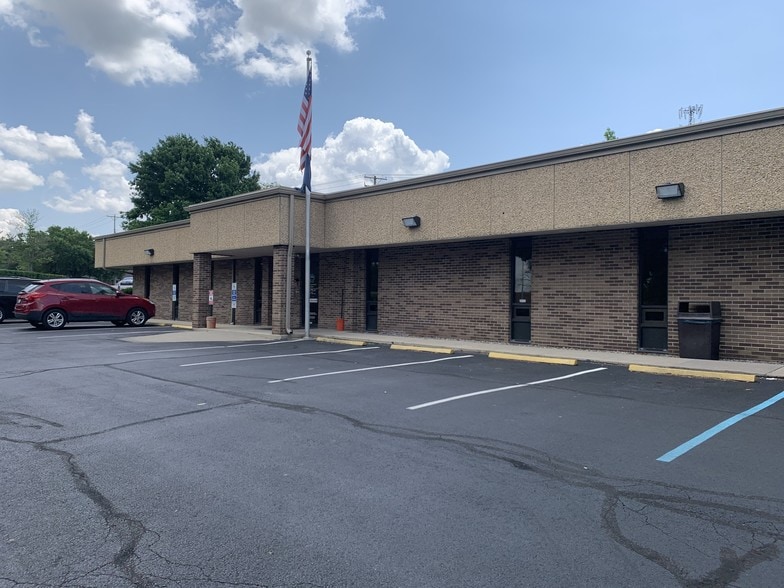 More Photos Of 2433 Regency Rd, Lexington Medical For Sale