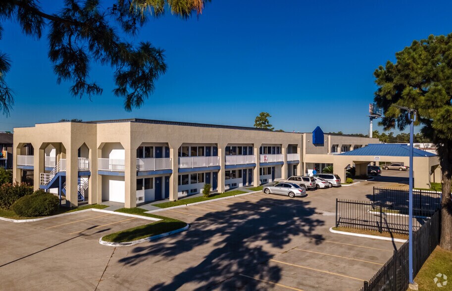 More Photos Of 15725 Bammel Village Dr, Houston Hotel For Sale