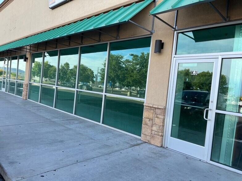 More Photos Of 1820 W Highway 40, Vernal Storefront For Lease