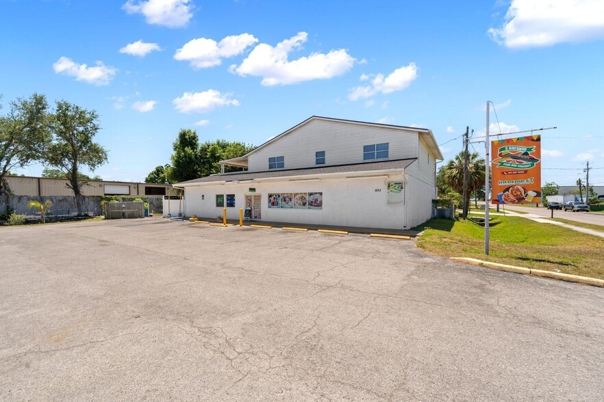 More Photos Of 4624 N Hubert Ave, Tampa Convenience Store For Sale