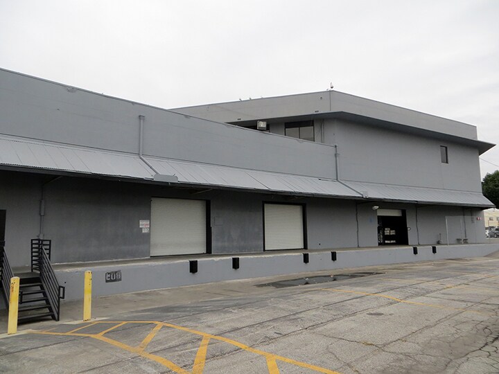 More Photos Of 5525 S Soto St, Vernon Warehouse For Lease