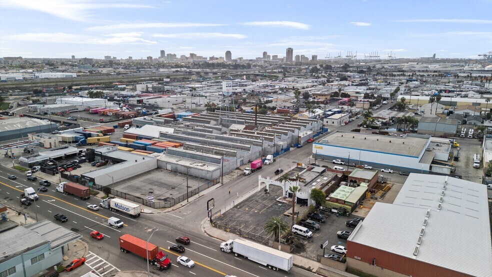 More Photos Of 1500 W Pacific Coast Hwy, Long Beach Carwash For Sale