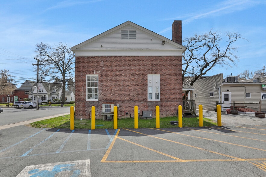 More Photos Of 62 Main St, Pine Bush Loft Creative Space For Sale