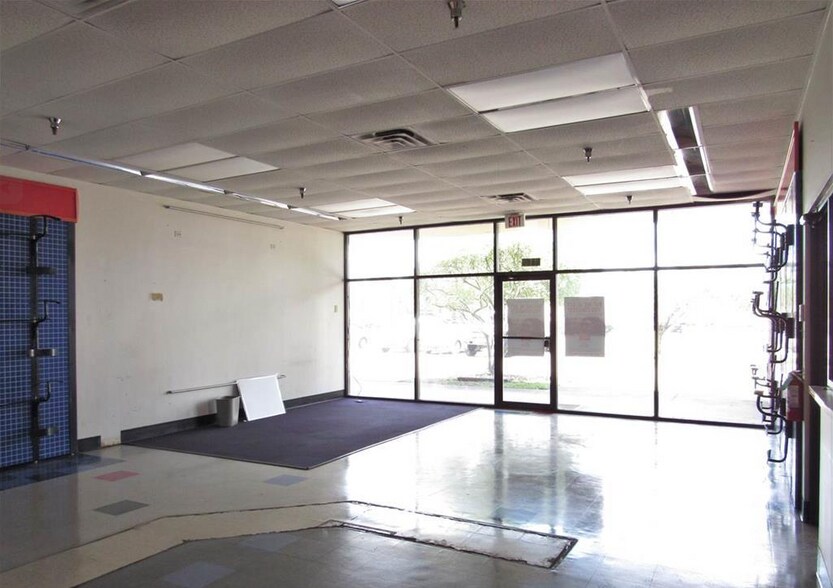 More Photos Of 4739 Pecanland Mall Dr, Monroe Unknown For Lease