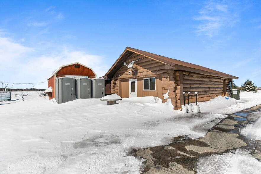 More Photos Of 8826 Grams Rd, Ripon Restaurant For Sale