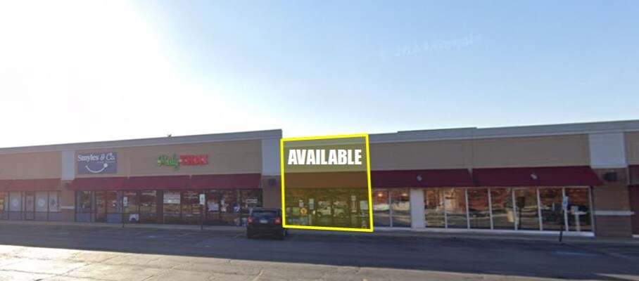 More Photos Of 3817-3843 E Main St, St Charles Storefront Retail Office For Lease
