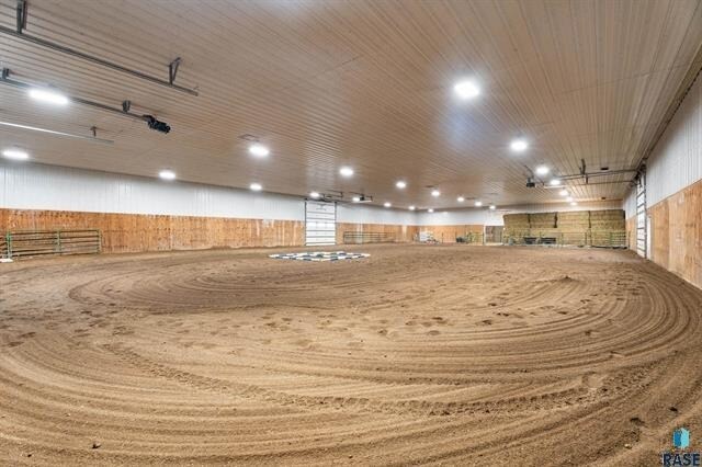More Photos Of 48381 277th St, Canton Horse Stables For Sale