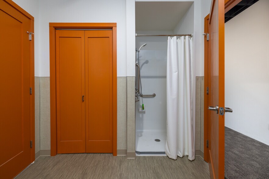 More Photos Of 12375 Reservation Rd, Anacortes Service For Lease