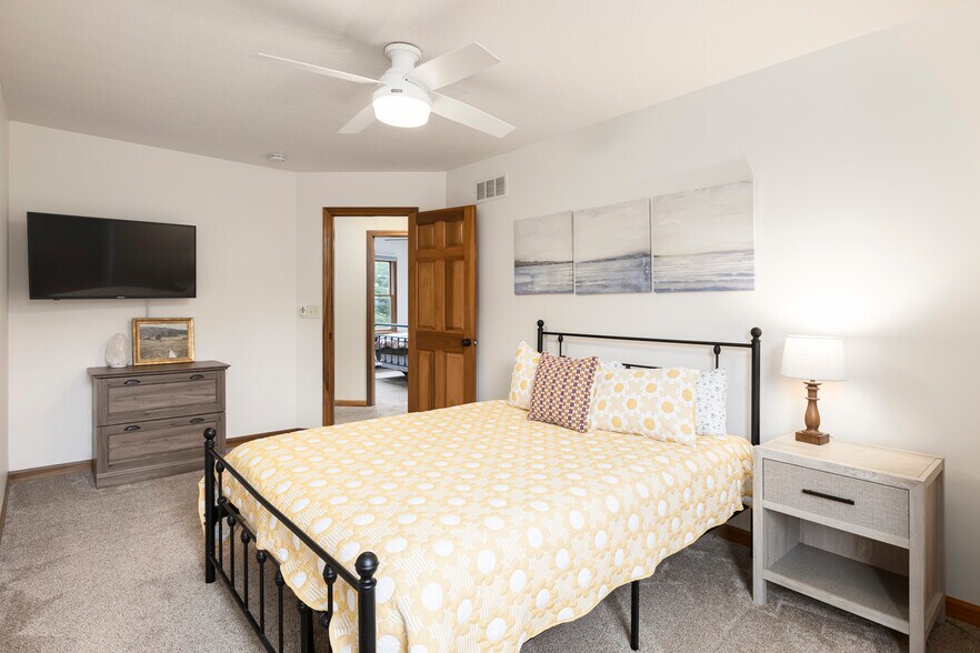 More Photos Of 11578 Duncan Plains Rd, Johnstown Specialty For Sale