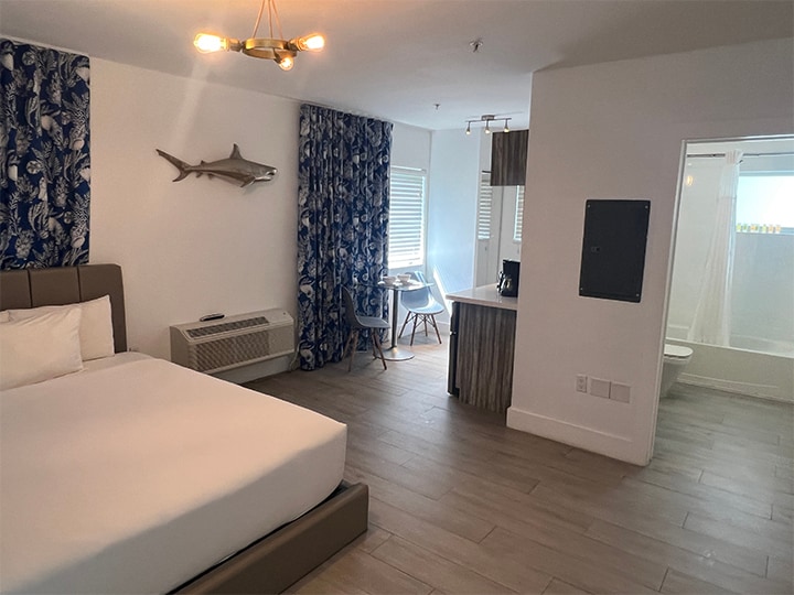 More Photos Of 7710 Harding Ave, Miami Beach Hotel For Sale