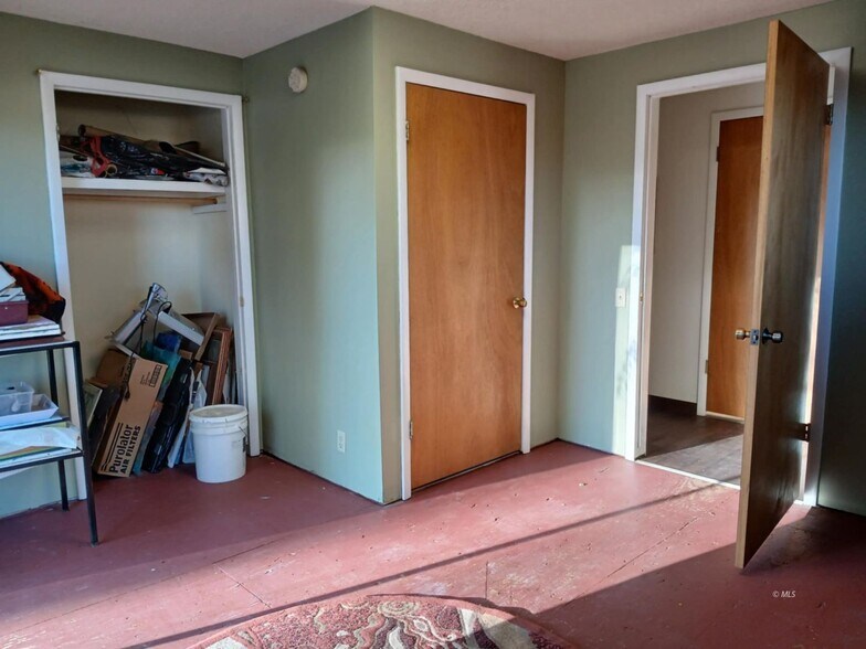 More Photos Of 1400 W 11th St, Alturas Specialty For Sale