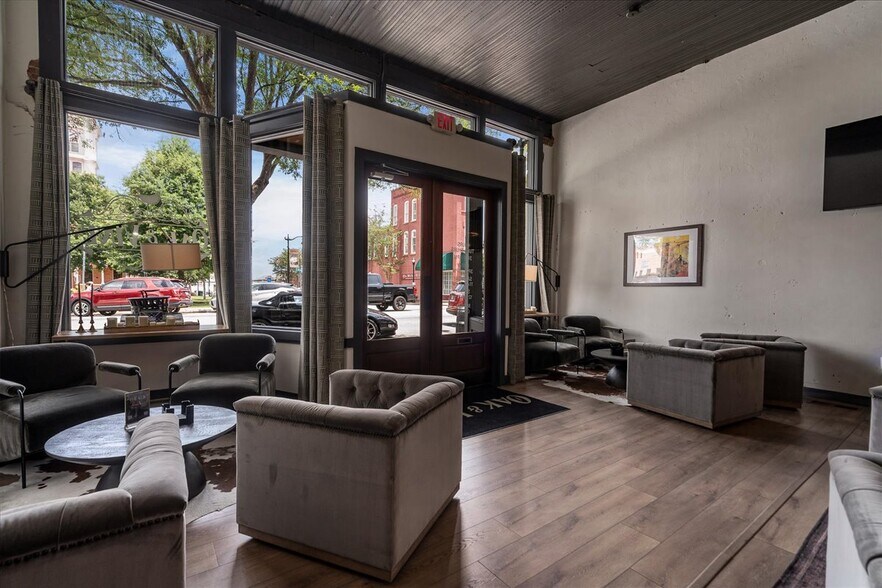 More Photos Of 114 S Broad St, Monroe General Retail For Sale