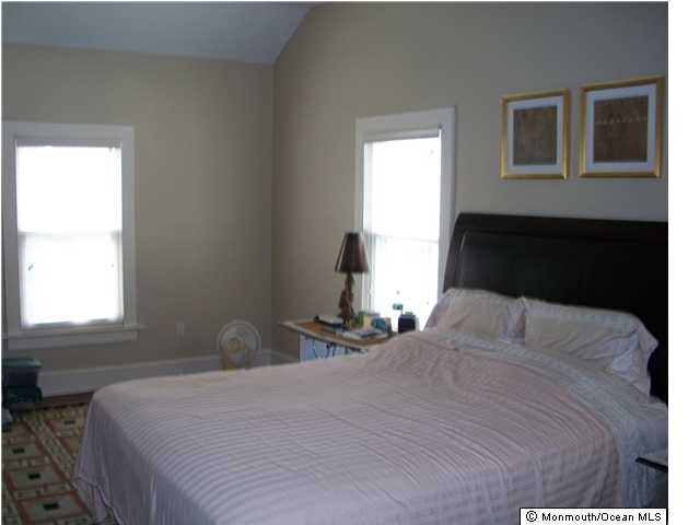 More Photos Of 19 N Main St, Marlboro Office Residential For Sale