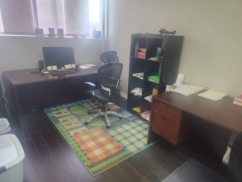 More Photos Of 7003 Steeles Ave W, Toronto Light Manufacturing For Lease
