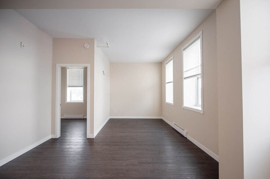 More Photos Of 300 Taché Av, Winnipeg Apartments For Lease