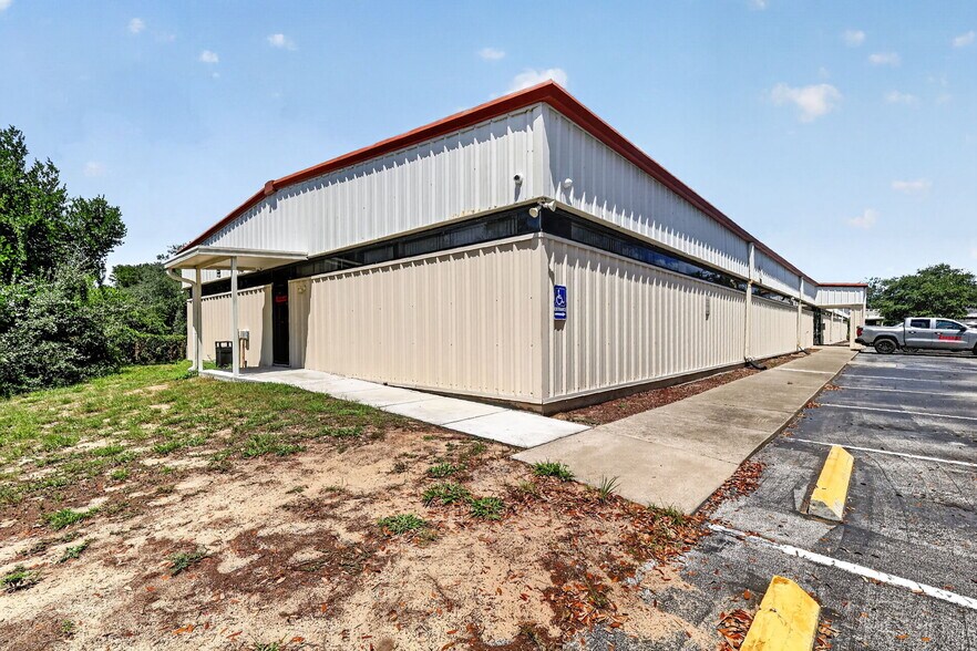 More Photos Of , Tavares Office For Sale
