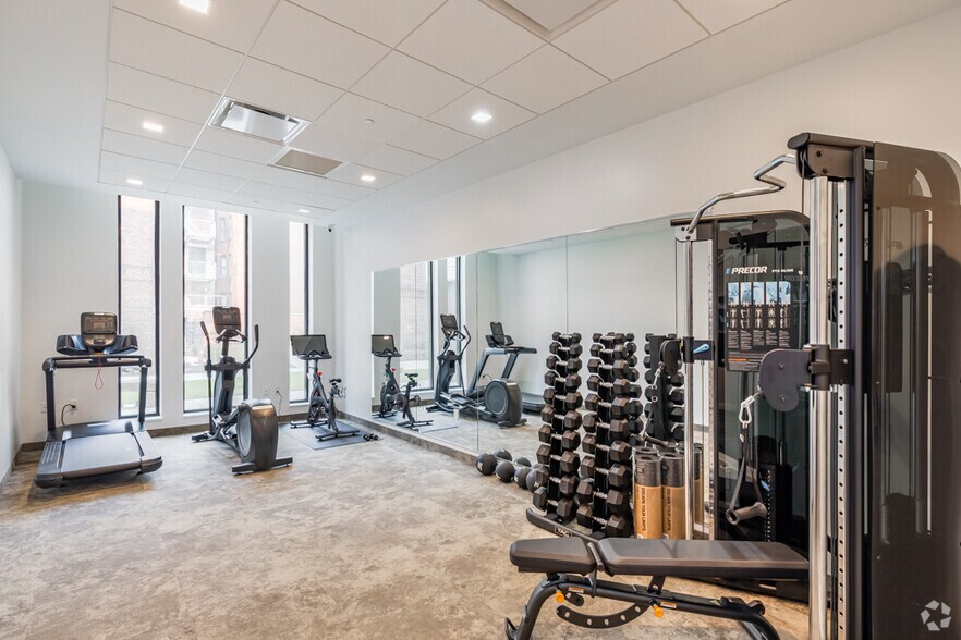 More Photos Of 4 W North Ave, Pittsburgh Apartments For Lease
