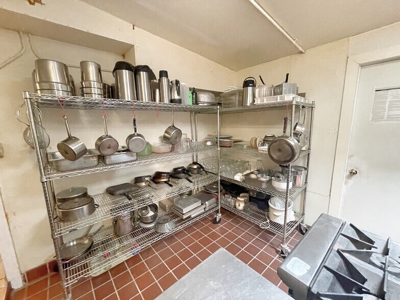 More Photos Of 7-9 Main St, Isleton Storefront Retail Residential For Sale