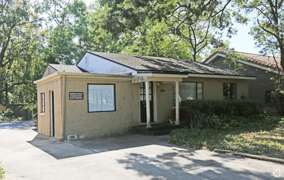 Primary Photo Of 511 N Ferncreek Ave, Orlando Office For Sale