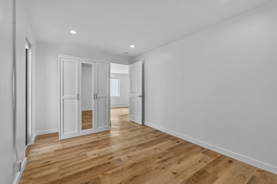 More Photos Of 1195 Georgia St, Imperial Beach Apartments For Sale