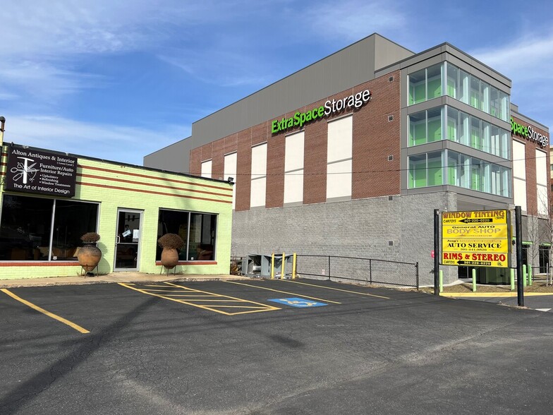 More Photos Of 9598-9600 Baltimore Ave, College Park Auto Repair For Lease