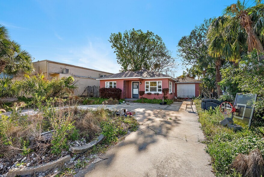 More Photos Of , Saint Petersburg Unknown For Sale