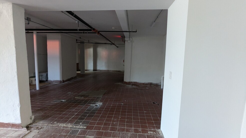 More Photos Of 47, 53-55 Congress Street, Troy General Retail For Sale