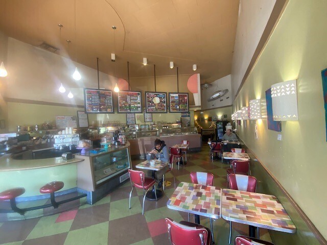 More Photos Of 854-870 4th St, San Rafael Storefront For Sale