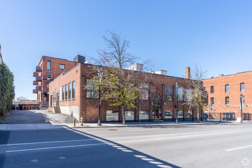 More Photos Of 122 S Monroe St, Spokane Office For Sale