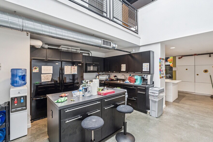 More Photos Of ,  Unknown For Sale