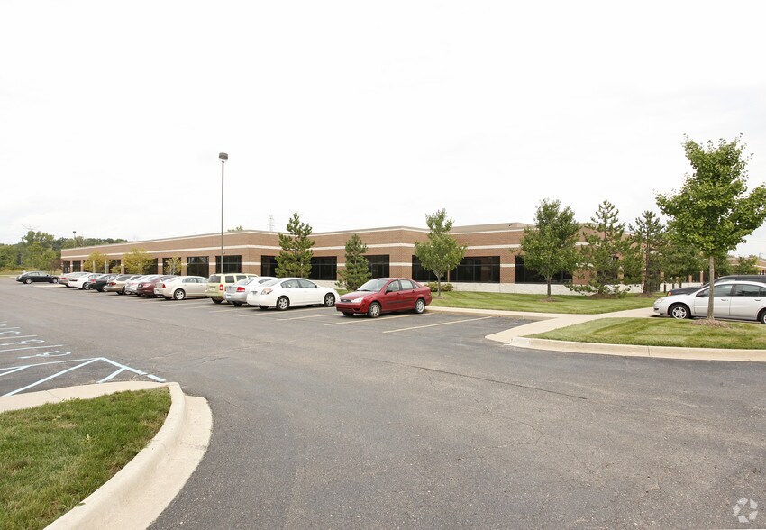 More Photos Of 48443 Alpha Dr, Wixom Research And Development For Lease