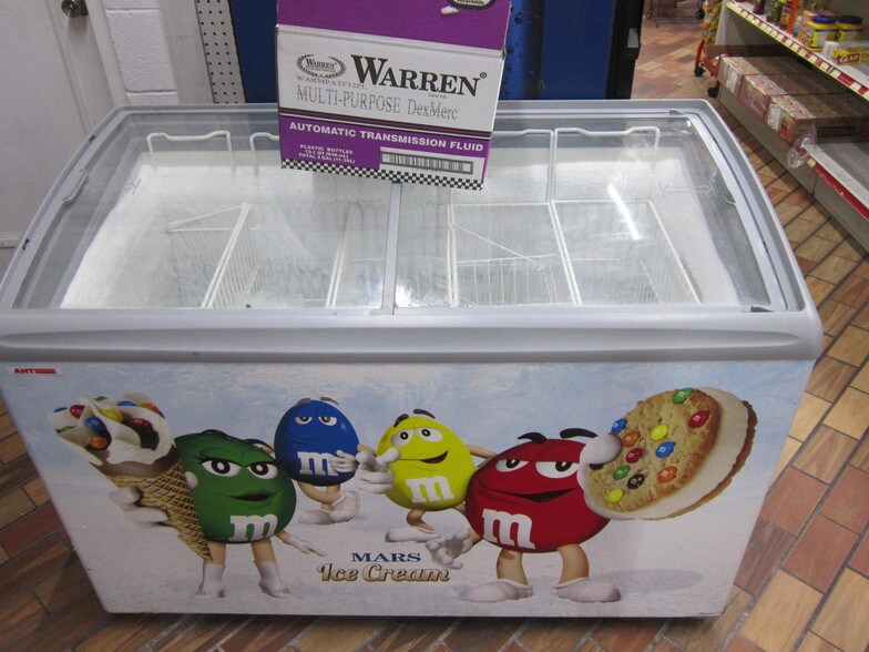 More Photos Of 2301 Lackey St, Lumberton Convenience Store For Sale